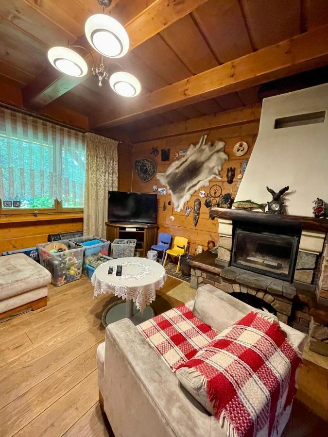 Dom Z Bali Przy Szlaku Villa Kasina Wielka Eksteriør billede