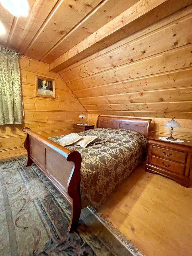Dom Z Bali Przy Szlaku Villa Kasina Wielka Eksteriør billede